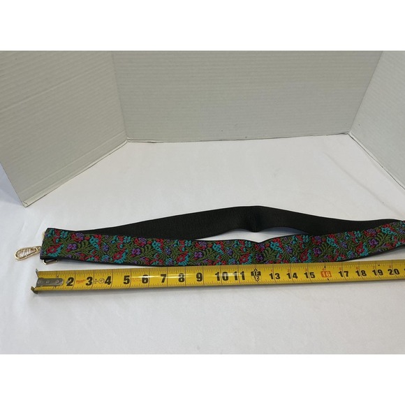 Floral Embroidered Purse Strap Adjustable Crossbody Guitar Style Gold Hardware - Picture 7 of 8